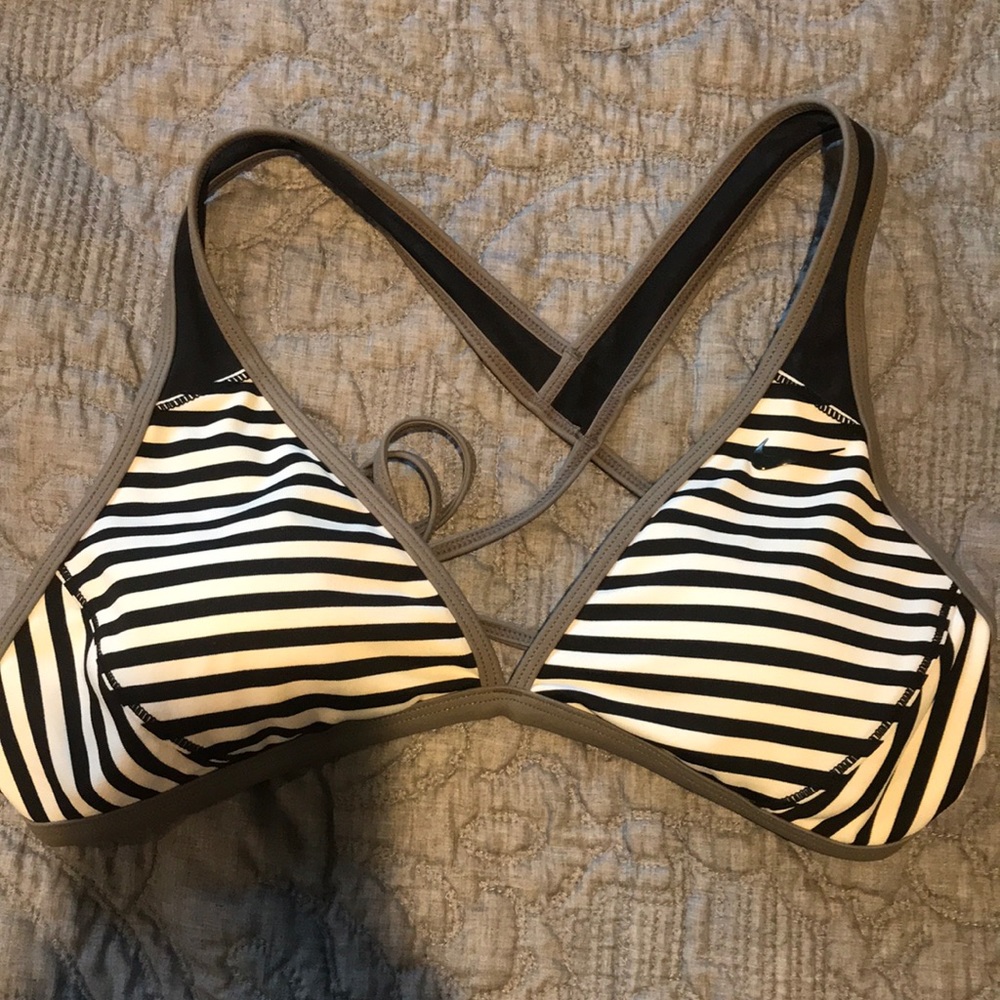 Bikini top